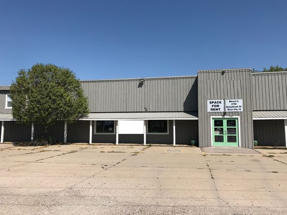 Space #1688142